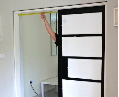 How to fit an internal door: Easy Guide